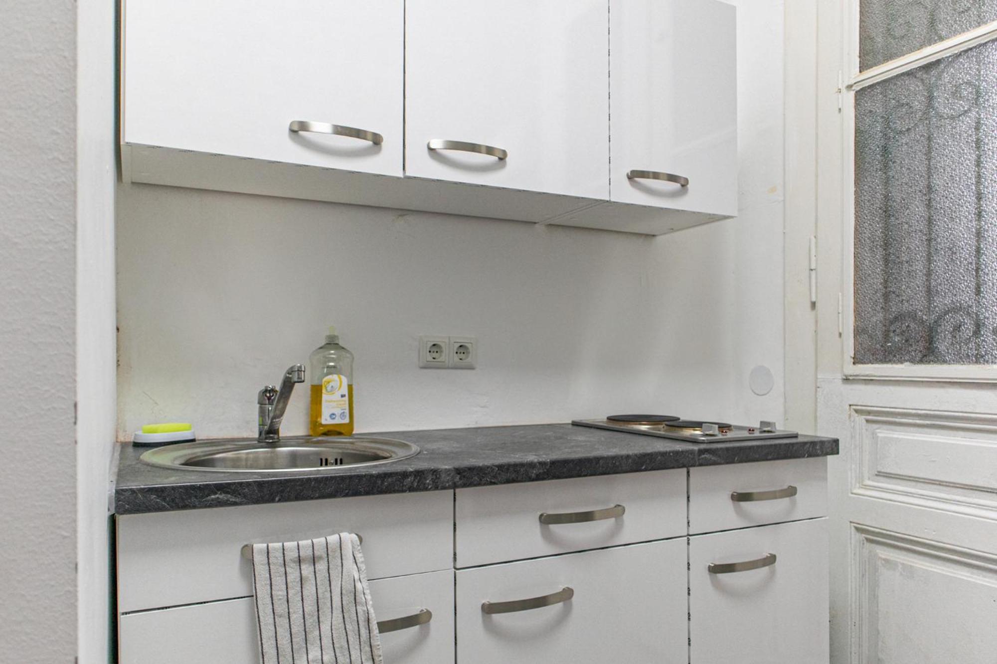 Budget City Stay - Near Wiener Stadthalle Ideal For Longstays Extérieur photo